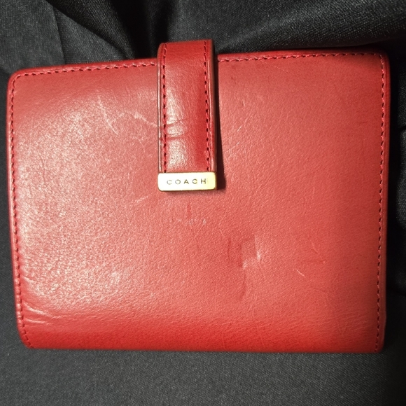 Coach Scarlet Leather Card Holder - Picture 7 of 10